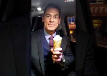 Diễn viên John Cena ăn Bing chilling thu hút gen Z